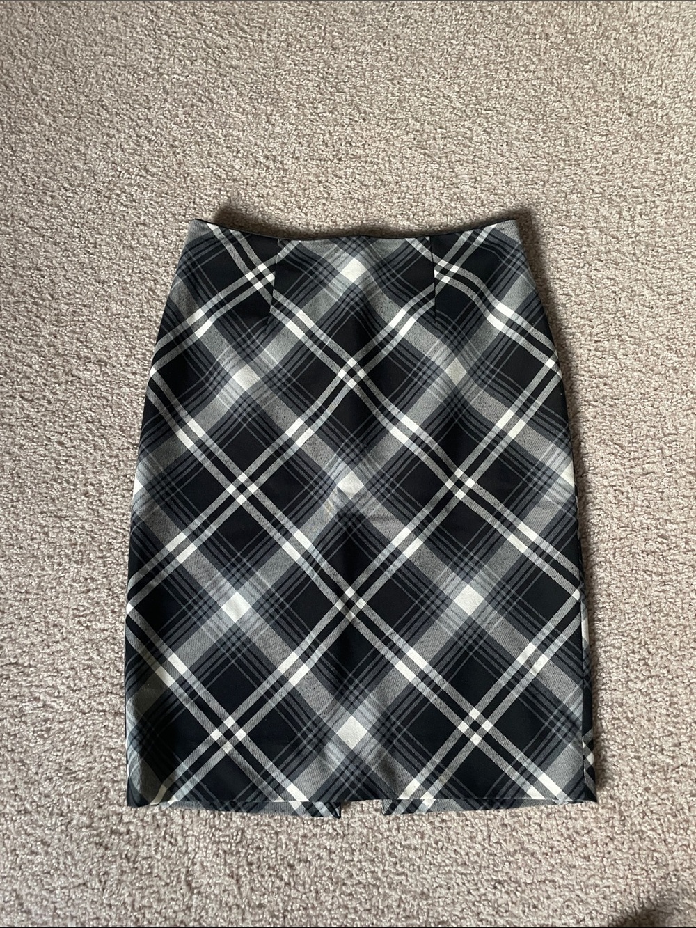White House Black Market Black & White Plaid Pencil Skirt